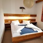 Apartment Sonnenhang Matrei in Osttirol